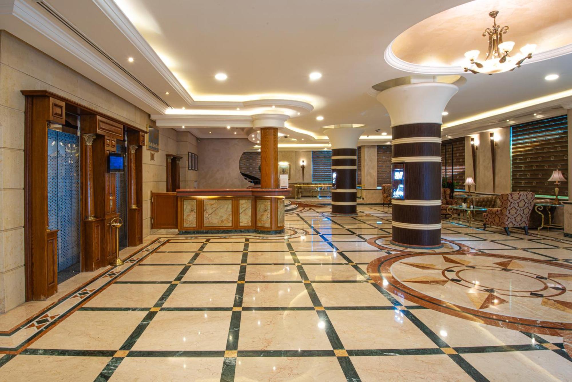Bristol Hotel Amman Eksteriør bilde Lobby